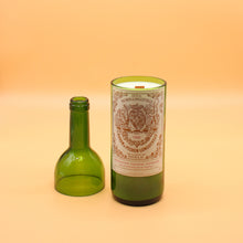 Load image into Gallery viewer, Gift Set Chateau Pichon-Longueville Baron 1996 | Cinnamon & Orange 100hr Wine Bottle Candle
