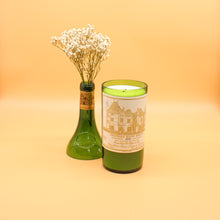 Load image into Gallery viewer, Gift Set Chateau Haut-Brion 1991 | Eucalyptus & Cedarwood | 100hr Wine Bottle Candle
