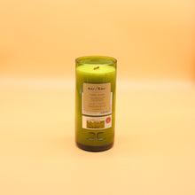 Load image into Gallery viewer, Gift Set Vega Sicilia Unico 1999 | Coffee & Nutmeg | 100hr Wine Bottle Candle