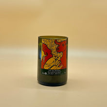 Load image into Gallery viewer, Chica Toro |  Cedarwood &amp; Geranium Scented Candle
