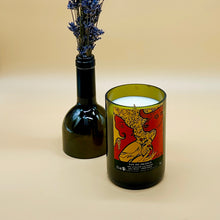 Load image into Gallery viewer, Chica Toro |  Cedarwood &amp; Geranium Scented Candle
