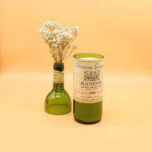 Load image into Gallery viewer, Gift Set Penfolds Grange | Juniper &amp; Lemongrass | 100hr Wine Bottle Candle
